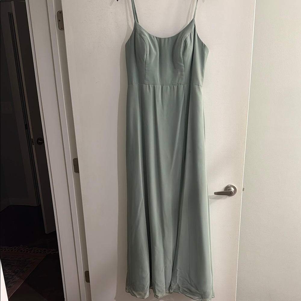 Elegant Sage Green Maxi Dress